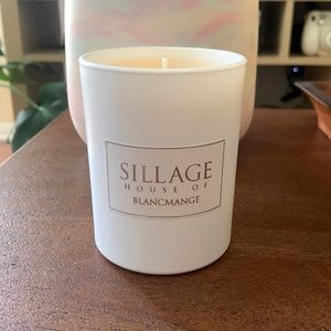 House of Sillage Blancmange Candle